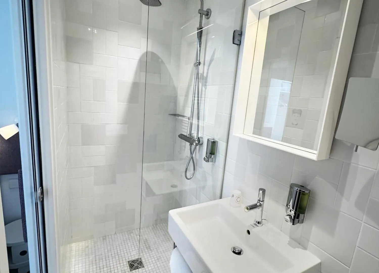 Mistral Hotel Paris