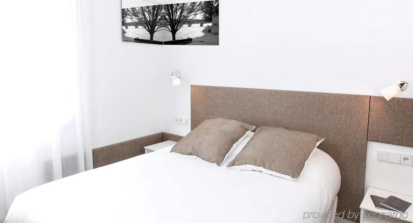 Mistral Paris